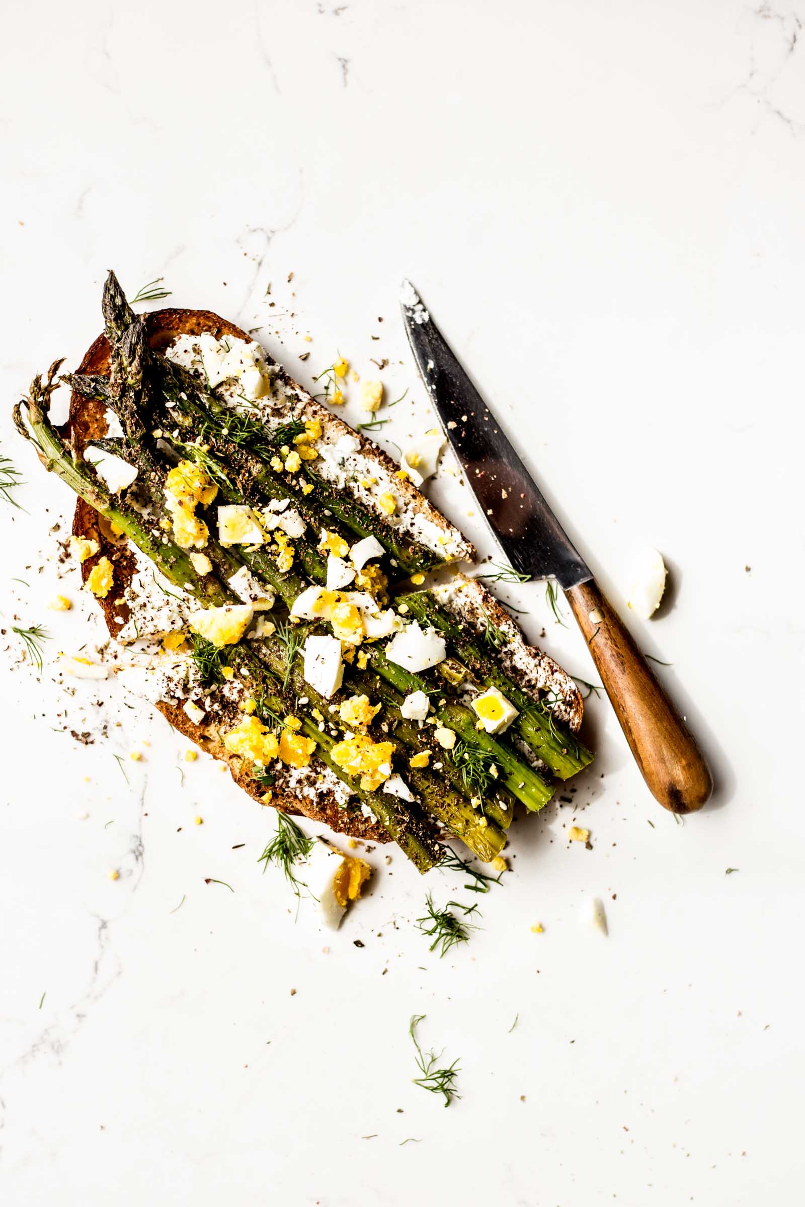 Za'atar Roasted Asparagus & Egg Tartine Dishing Up the Dirt